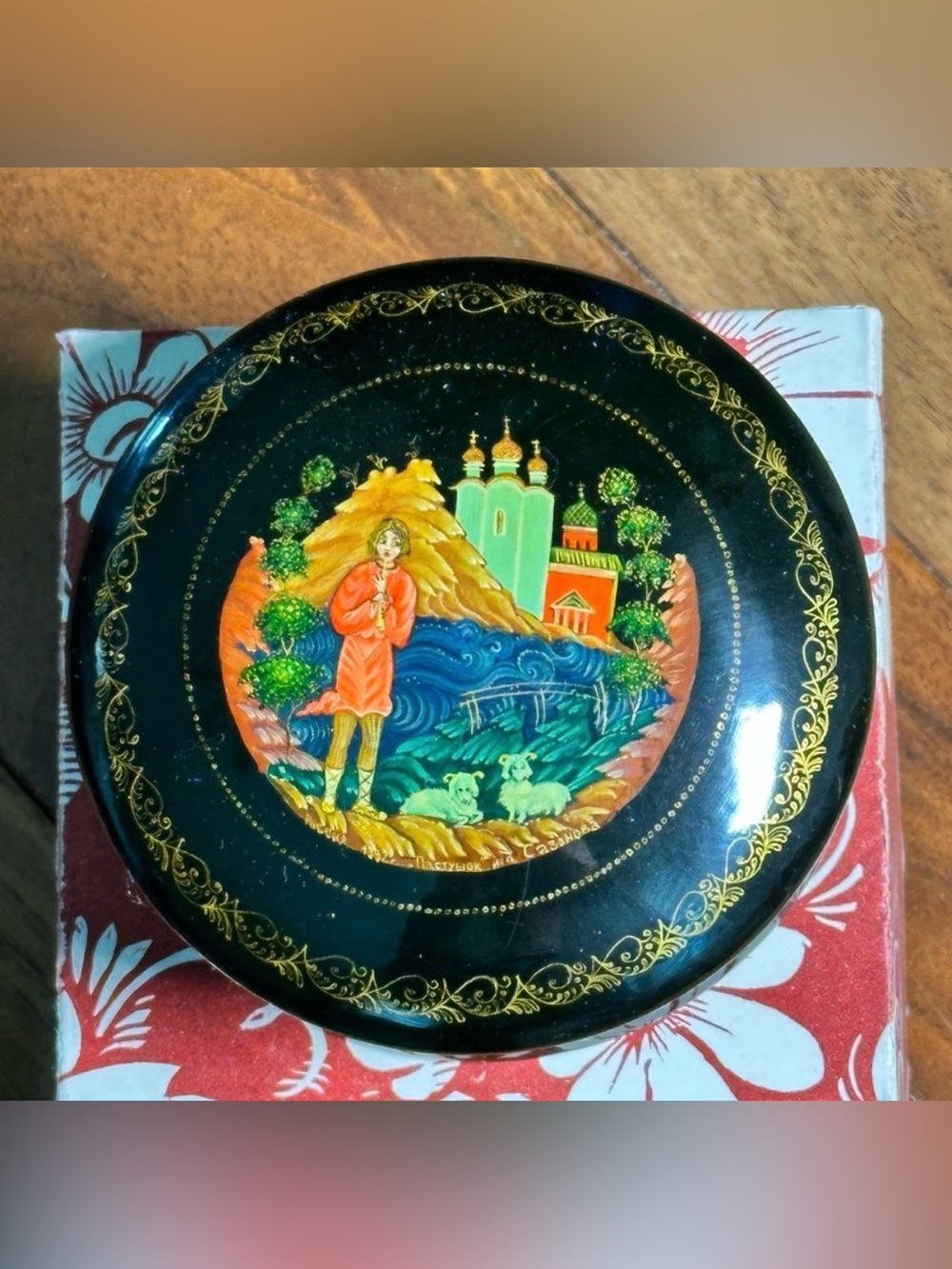 Vintage Russian Lacquer Box Trinket Box Hand Painted in original box